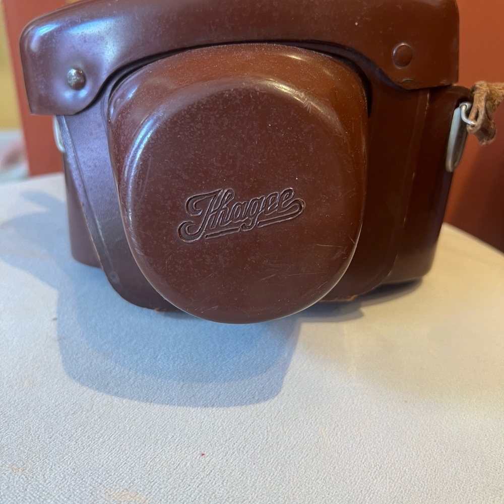 Vintage Thagee hard leather Brown Camera Case for (Minolta) 35 mm
